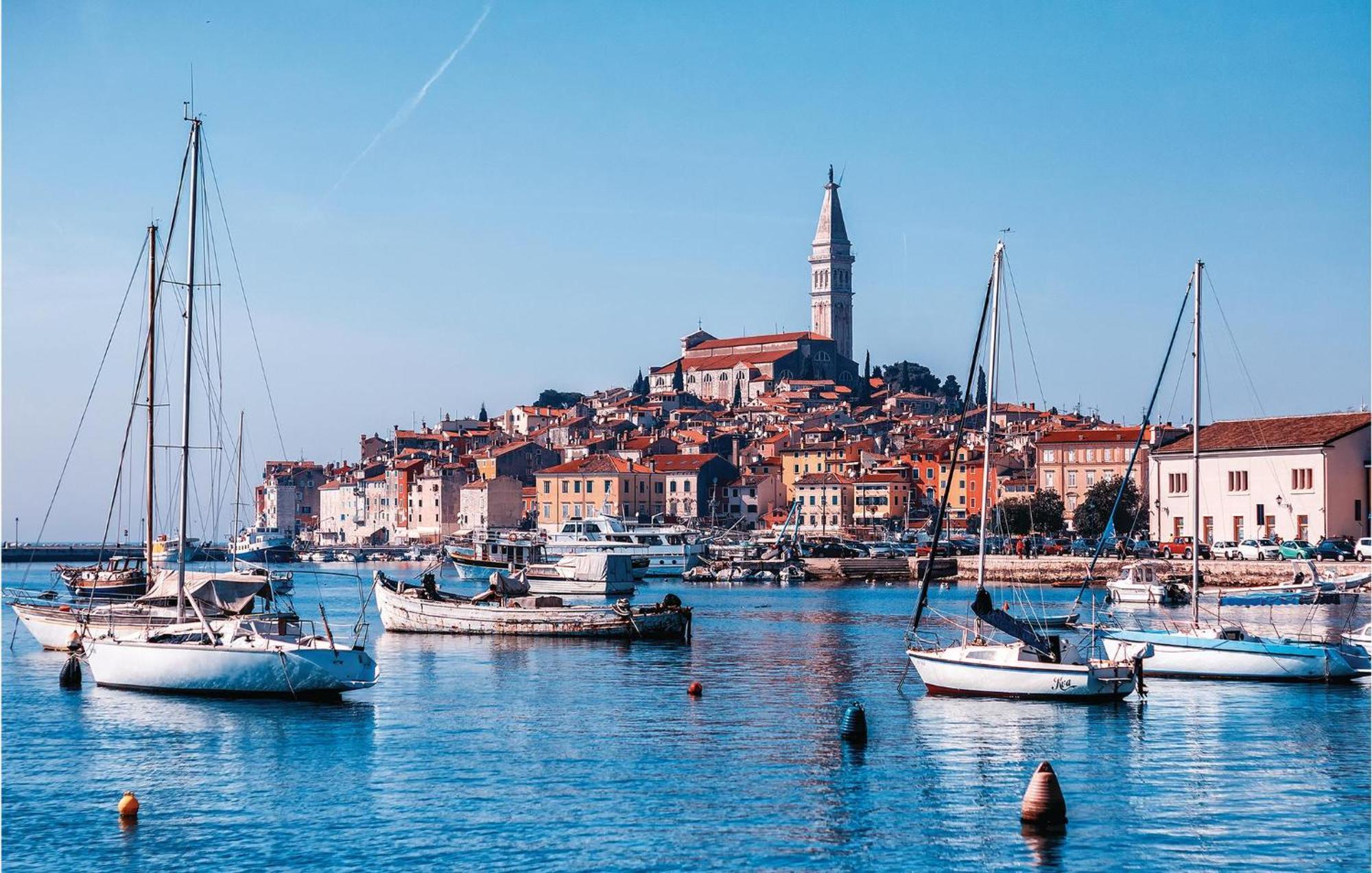 Amazing Apartment In Rovinj With Wifi Exterior photo
